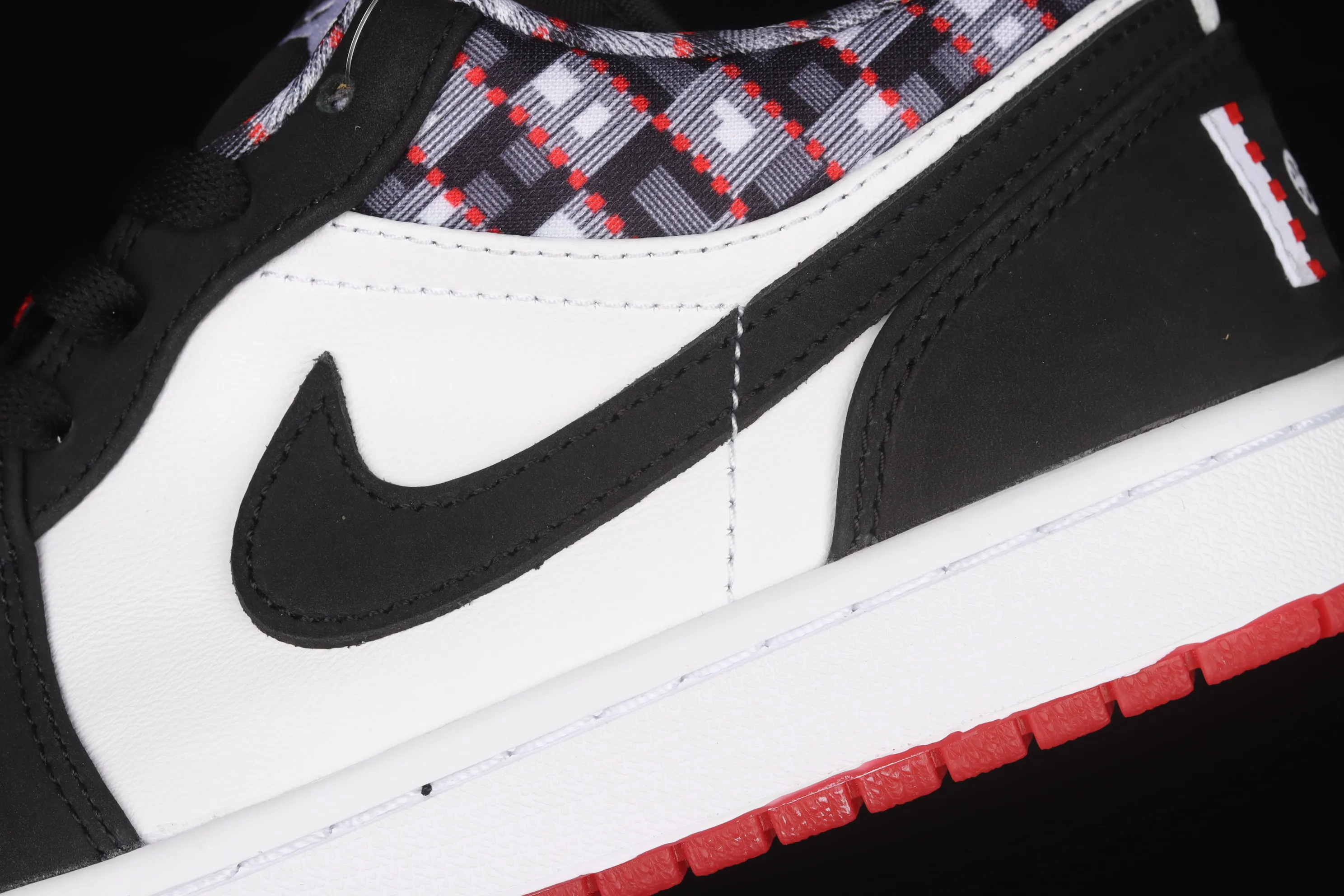 All categories Air Jordan Jordan series basketball shoes Air Jordan 1 Low G version pure original Air Jordan 1 Low AJ1 "Quai 54" Joe 1 black and white Paris low-top cultural and leisure sports sneakers DM0095-106